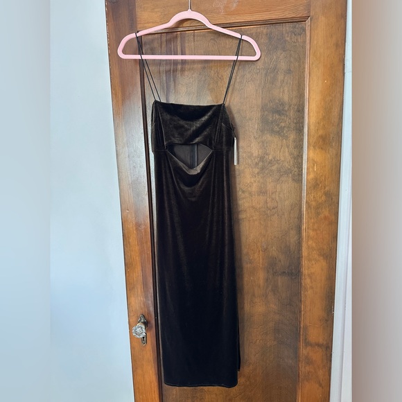 NWT: Olivaceous Velvet Bodycon Dress - Picture 1 of 7